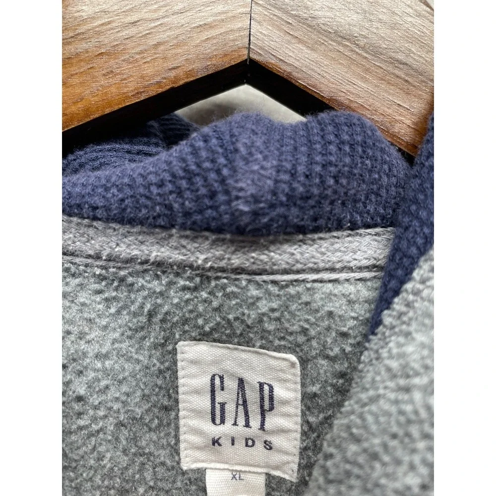 Gap Hoodie Unisex Kids XL (12-13) Gray Fleece Applique Spellout Logo Full Zip
